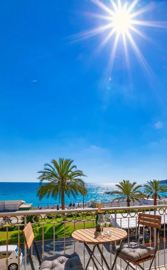 Appartamento Fronte Mare A Ospedaletti By Wonderful Italy 0*,  Italy